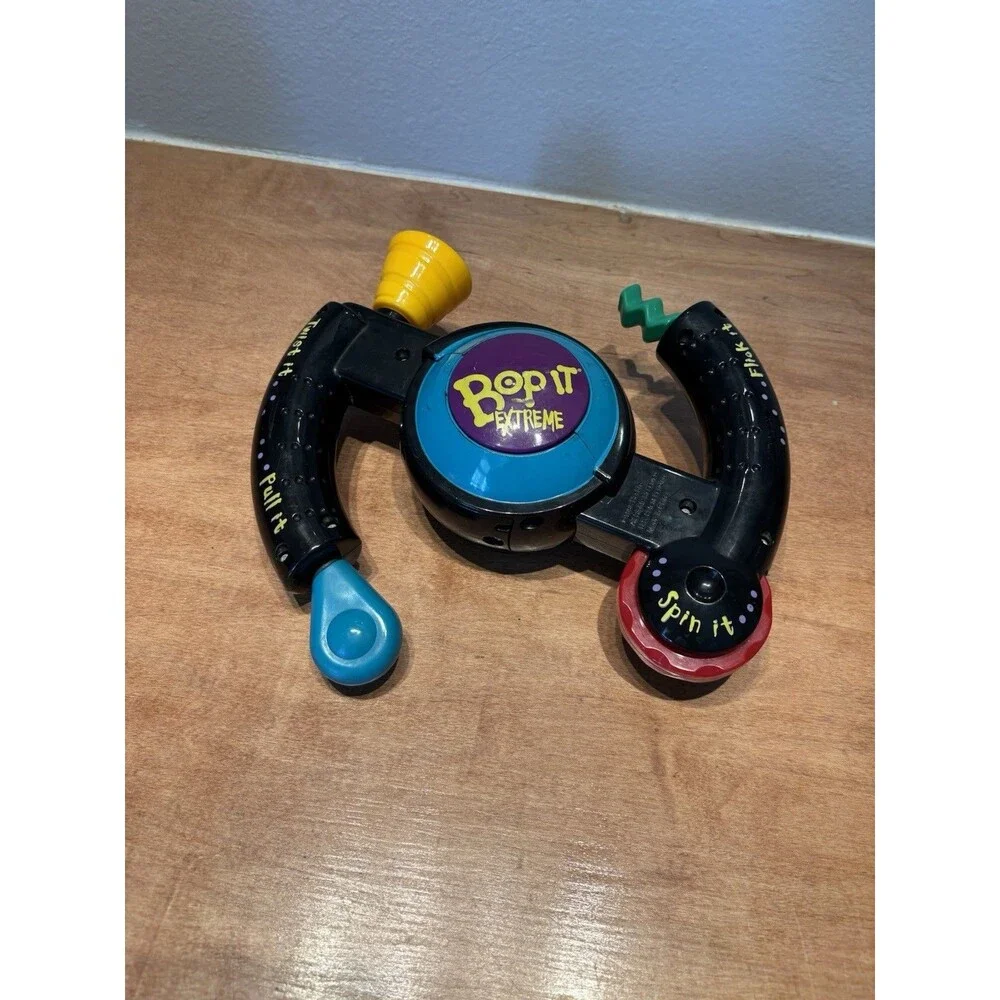 Bop It Extreme Hasbro 1996 Electronic Game VTG  Works Has Normal Wear And Tear